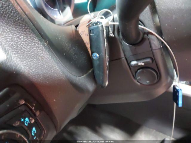 Ford Explorer Limited Image 4