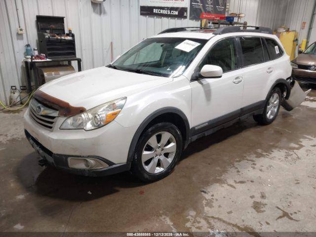 Subaru Outback 2.5i Premium Image 4