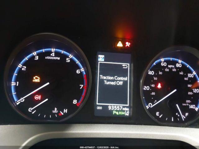 Toyota RAV4 Xle Image 15