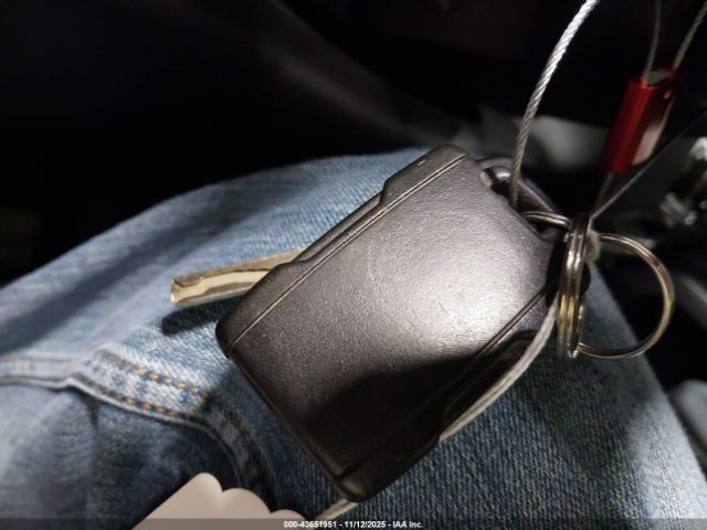 Chevrolet Silverado 1500 1lt Image 10