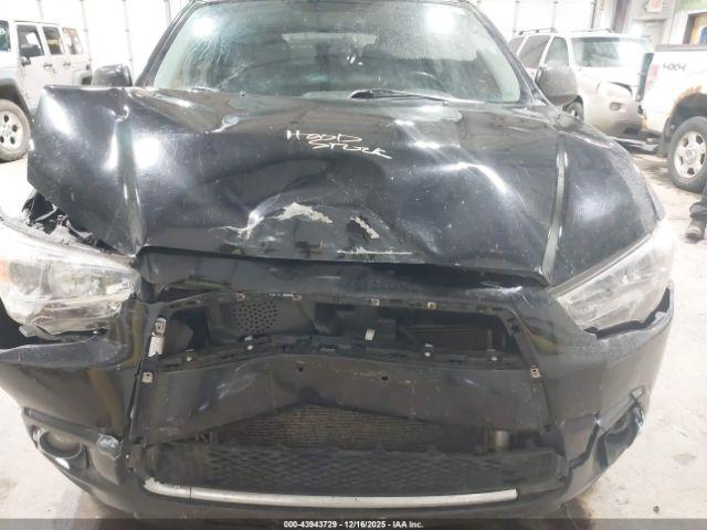 Mitsubishi Outlander Se Image 4