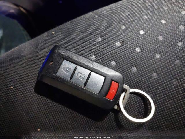 Mitsubishi Outlander Se Image 9