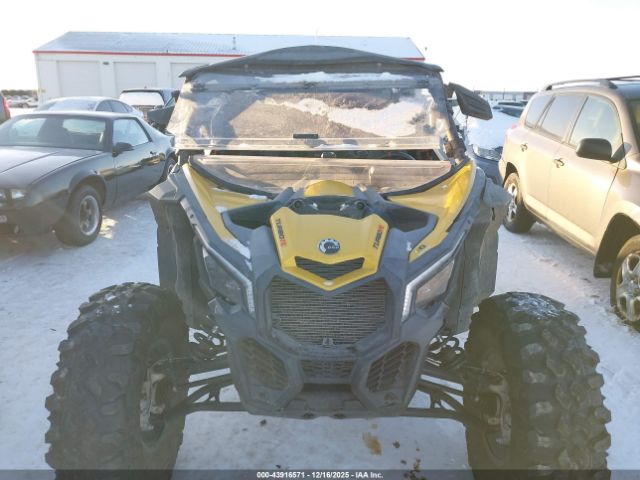 Can-Am Maverick X3 X Ds Turbo R Image 3