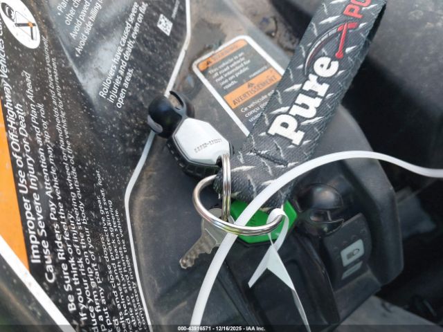 Can-Am Maverick X3 X Ds Turbo R Image 11