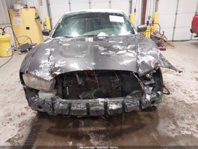 Dodge Charger Se Image 12