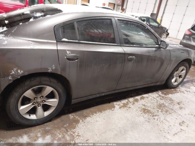 Dodge Charger Se Image 9