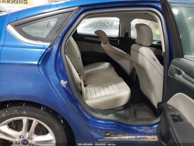 Ford Fusion S Image 15