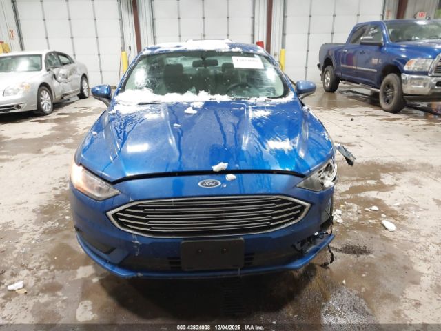 Ford Fusion S Image 6