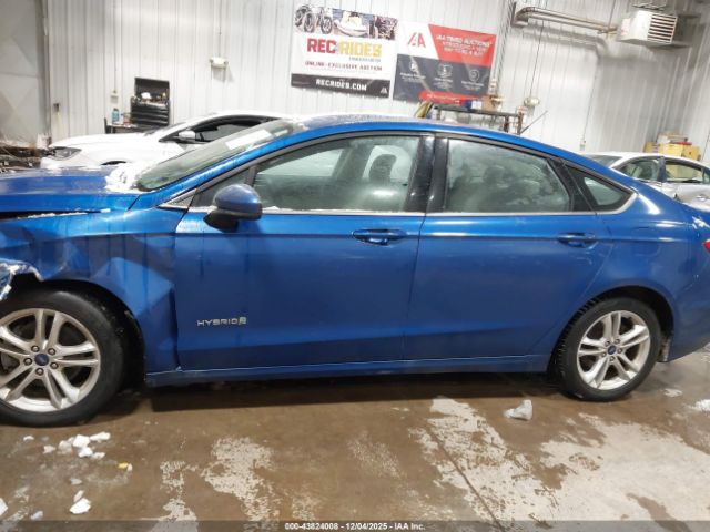 Ford Fusion S Image 3