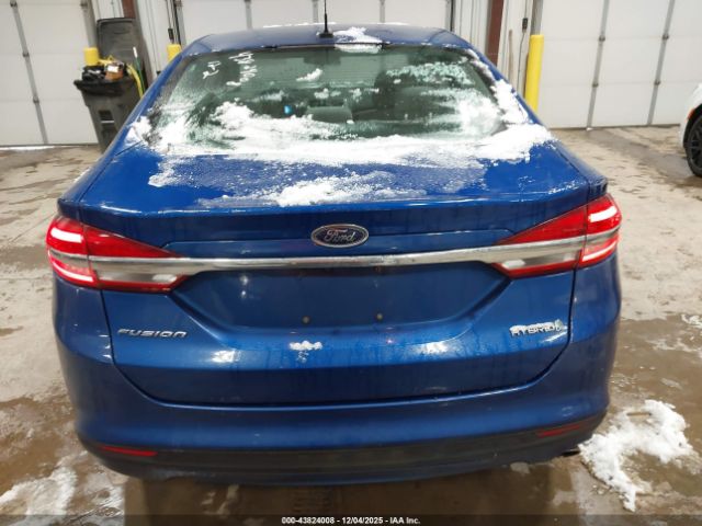 Ford Fusion S Image 10