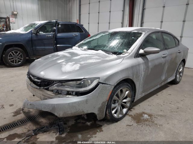 Chrysler 200 S Image 14