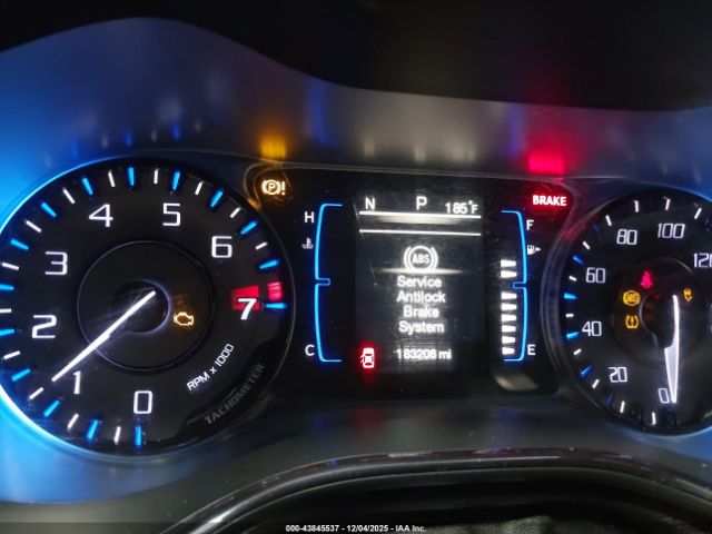 Chrysler 200 S Image 5