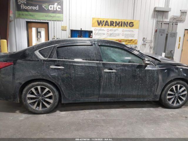 Nissan Altima 2.5 Sl Image 2