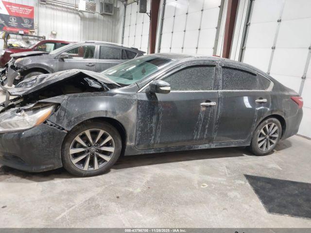 Nissan Altima 2.5 Sl Image 12