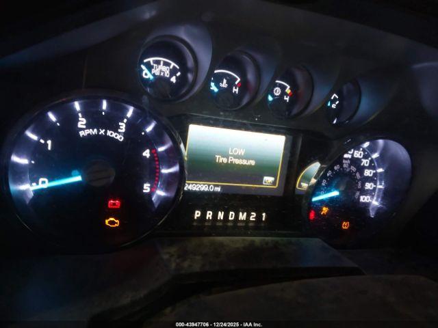 Ford F-350 Lariat Image 16