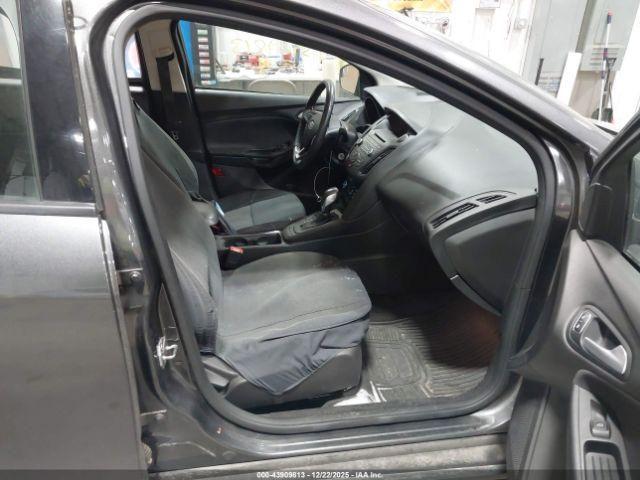 Ford Focus Se Image 5