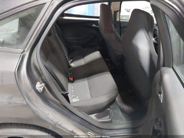 Ford Focus Se Image 9