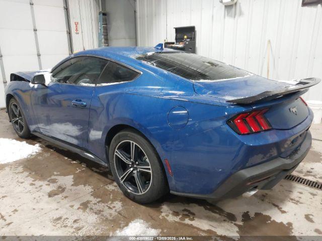Ford Mustang Ecoboost Fastback Image 4