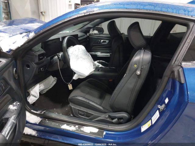 Ford Mustang Ecoboost Fastback Image 9