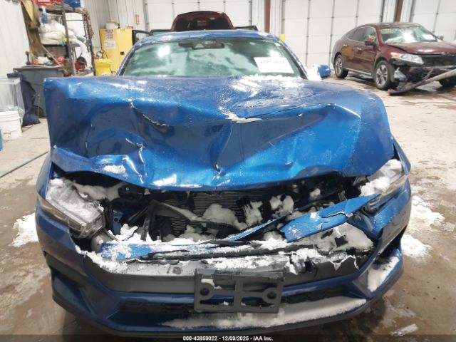 Ford Mustang Ecoboost Fastback Image 14