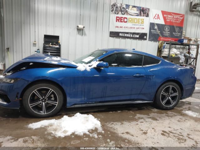 Ford Mustang Ecoboost Fastback Image 15