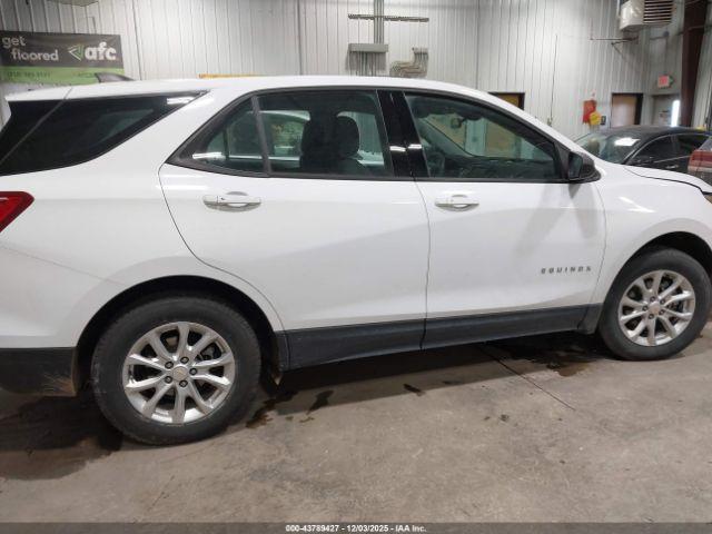 Chevrolet Equinox Ls Image 14