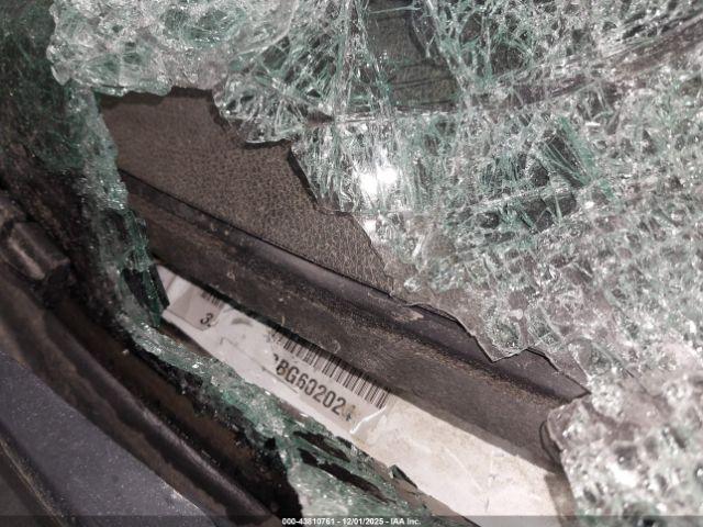 Ram 2500 Laramie Image 6