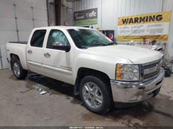  Salvage Chevrolet Silverado 1500