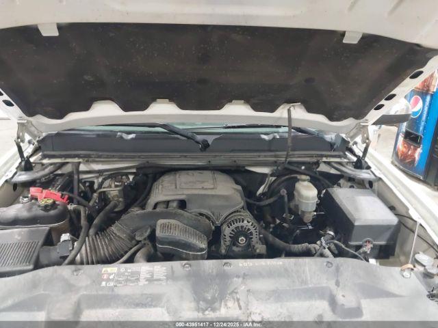 Chevrolet Silverado 1500 Lt Image 2