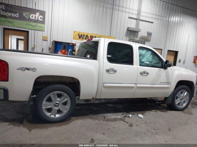 Chevrolet Silverado 1500 Lt Image 16