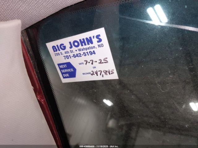 GMC Yukon Sle Image 14