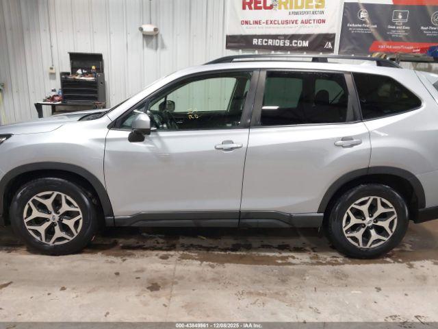 Subaru Forester Premium Image 12