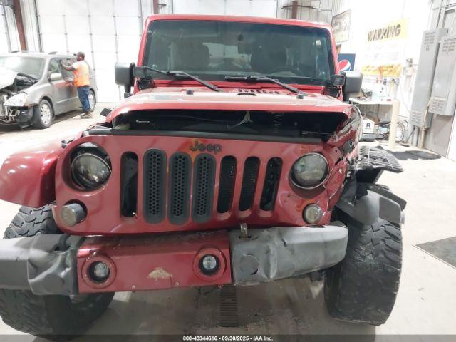 Jeep Wrangler Sahara Image 7
