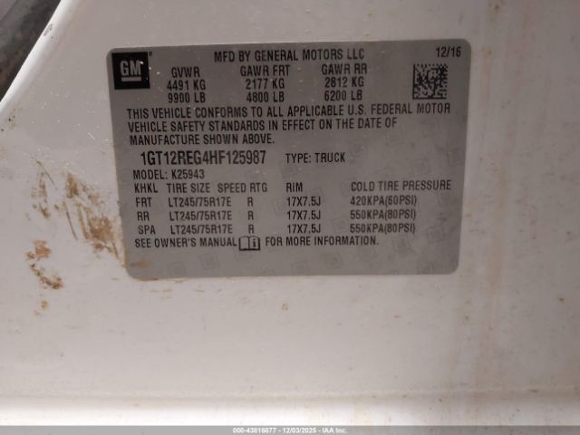 GMC Sierra 2500 Image 8