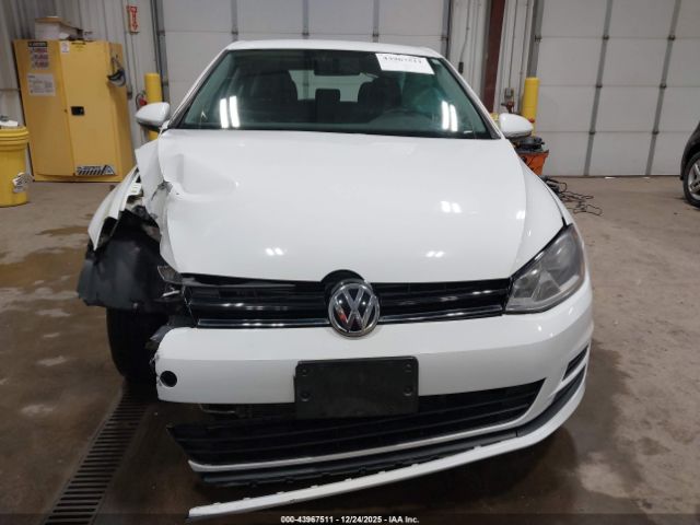 Volkswagen Golf Tsi S 4-door Image 13