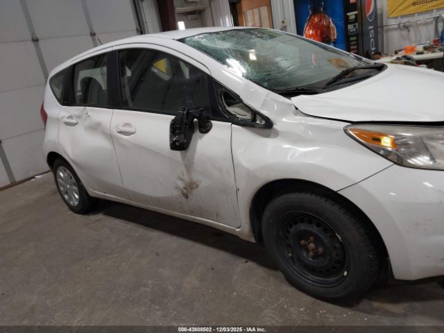 Nissan Versa Image 10