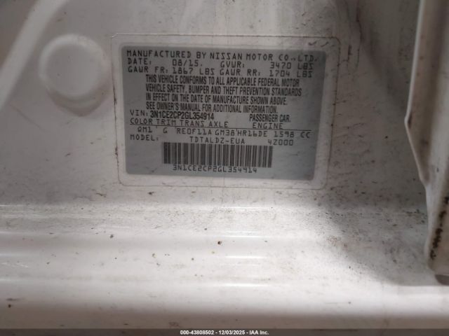 Nissan Versa Image 6