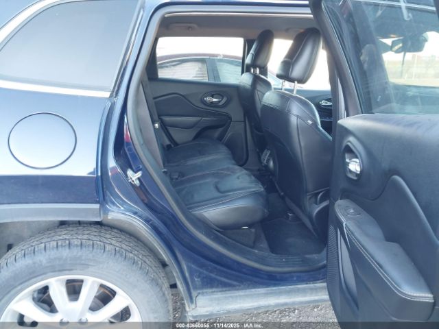 Jeep Cherokee Limited Image 8