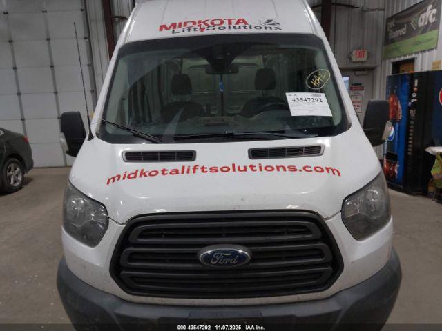 Ford Transit Image 8