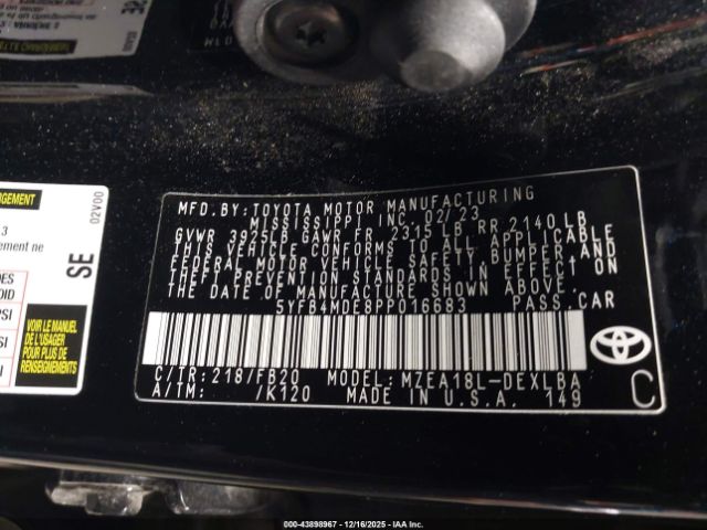 Toyota Corolla Le Image 18