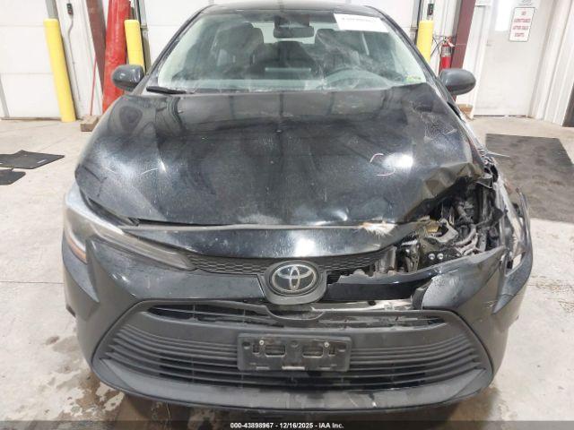 Toyota Corolla Le Image 11