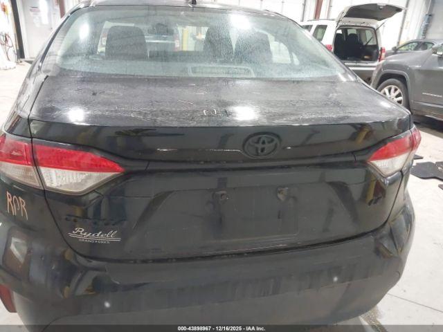 Toyota Corolla Le Image 12