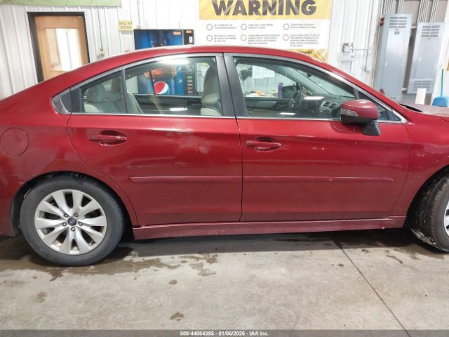 Subaru Legacy 2.5i Premium Image 13