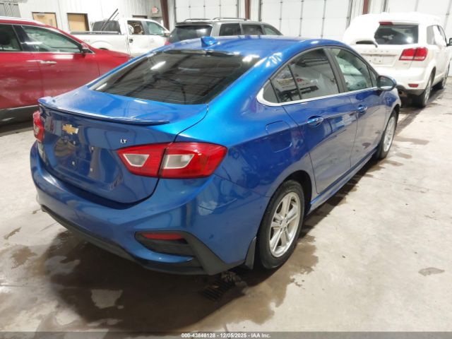 Chevrolet Cruze Lt Auto Image 3