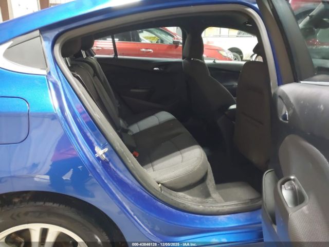 Chevrolet Cruze Lt Auto Image 16