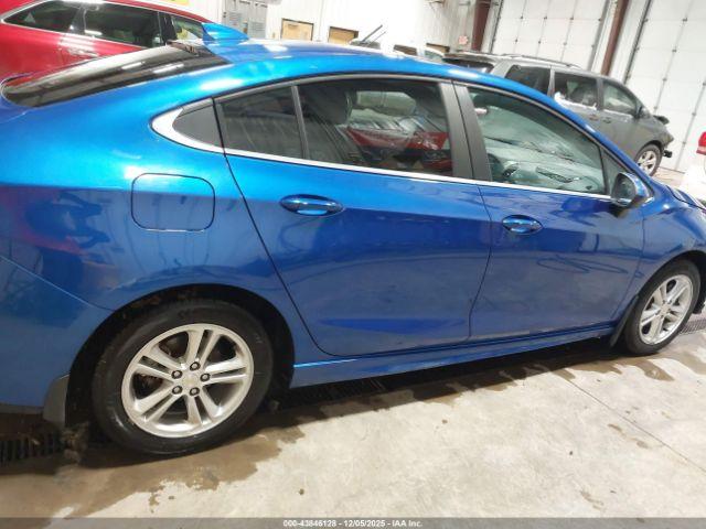 Chevrolet Cruze Lt Auto Image 7
