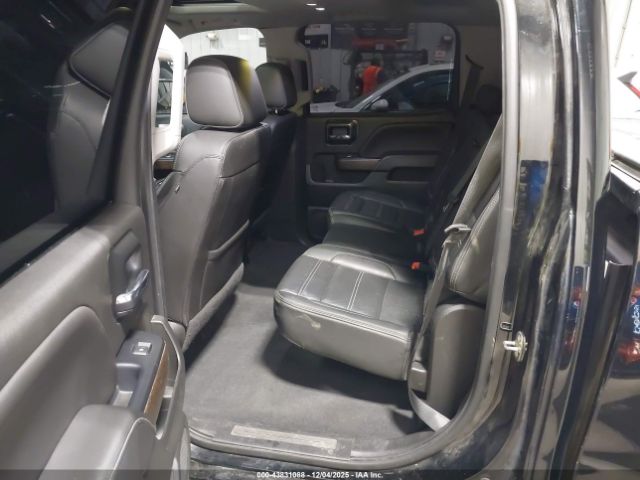 GMC Sierra 1500 Denali Image 5