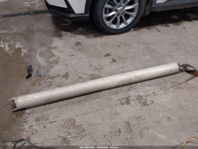 GMC Sierra 1500 Denali Image 2