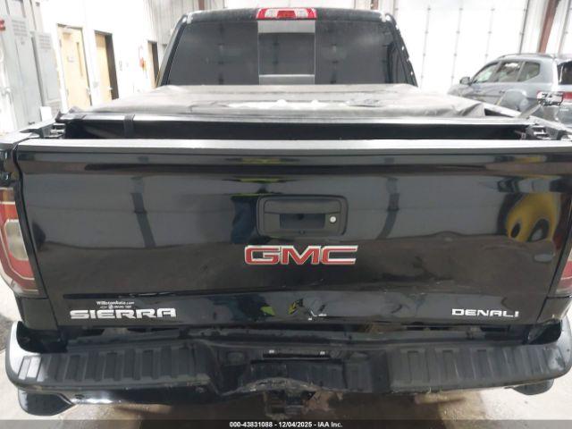GMC Sierra 1500 Denali Image 17