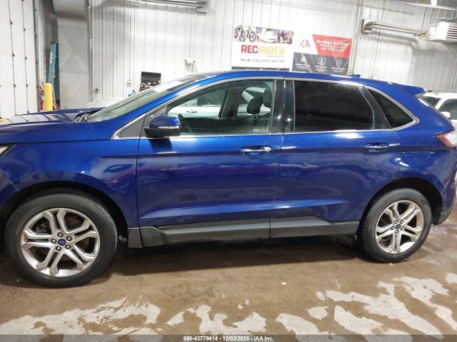 Ford Edge Titanium Image 14